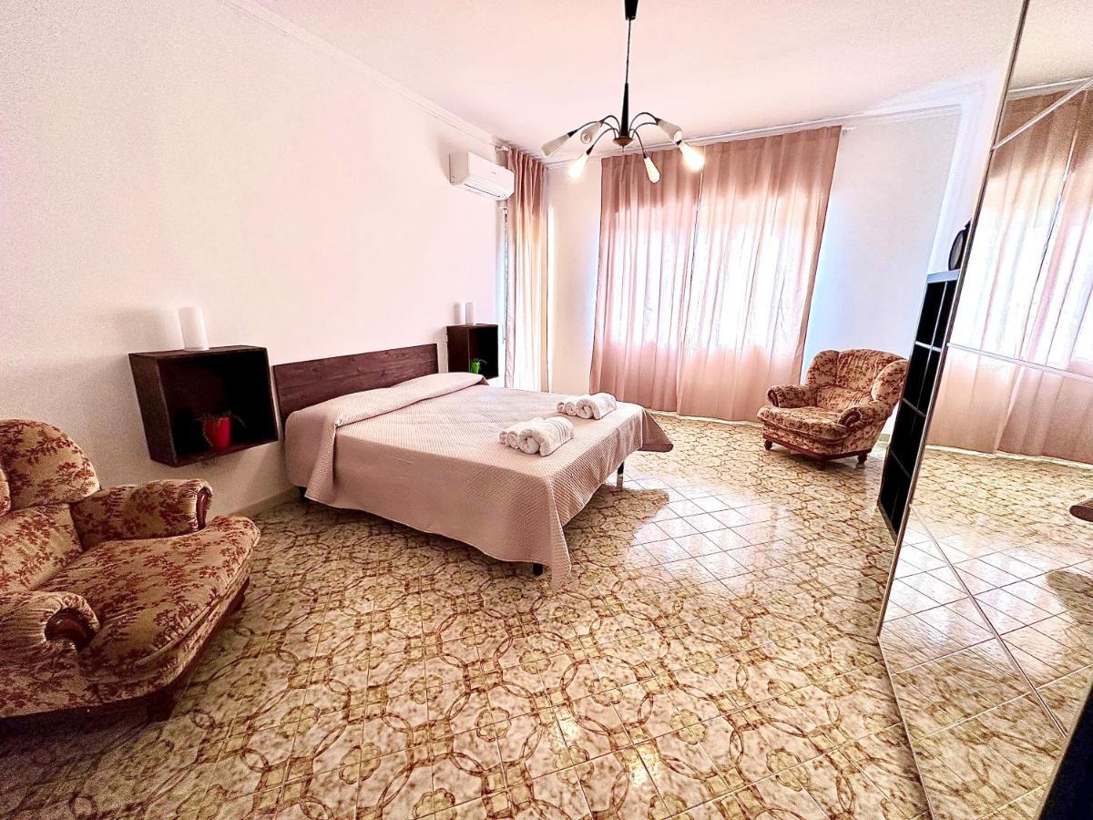 Bed and Breakfast Sorrenthouse Сант'Анджелло Экстерьер фото